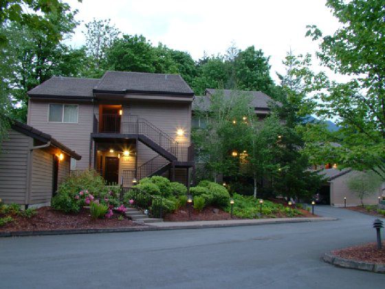 Whispering Woods 3* Welches